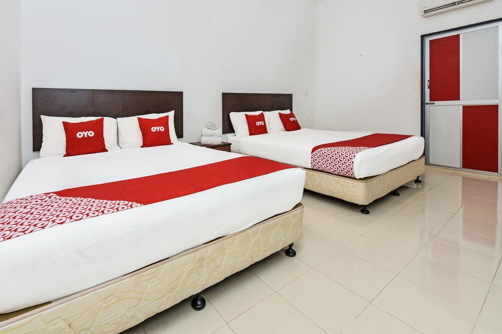 OYO 275 Senyum Inn Pantai Cenang  Exterior foto