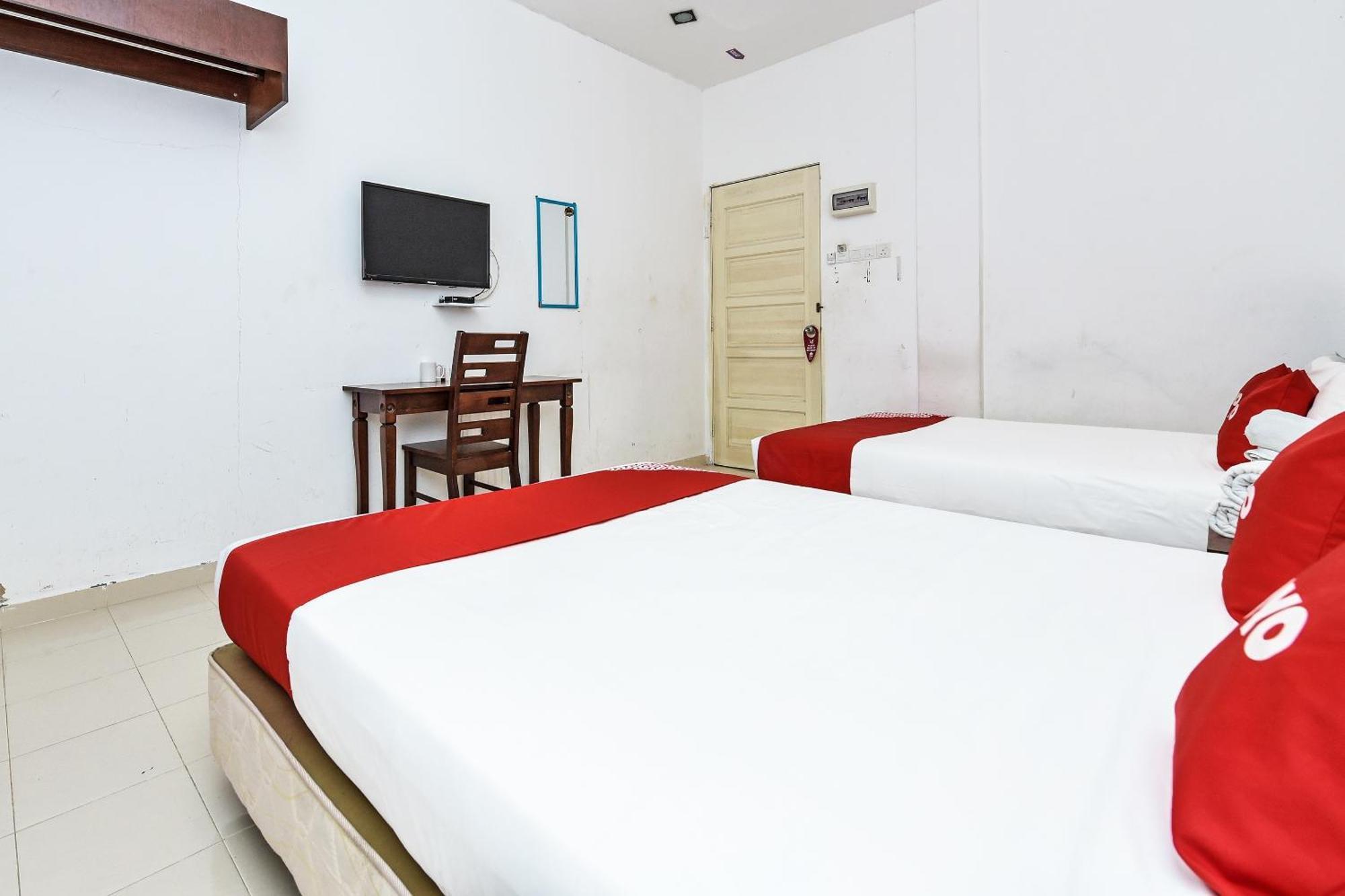 OYO 275 Senyum Inn Pantai Cenang  Exterior foto